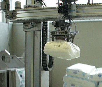 Bag depalletizing gripper unit